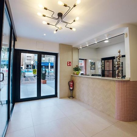 Apartamentos Palm Court 베니돔 외부 사진